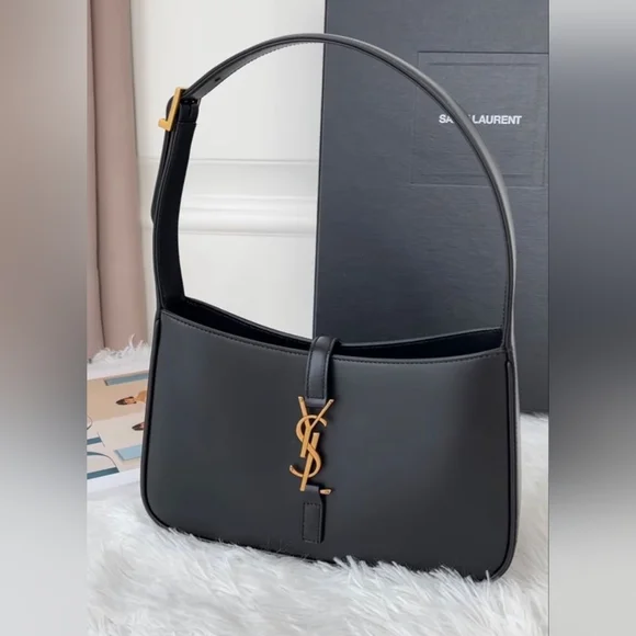 Saint Laurent Black Shoulder Bag - Picture 1 of 16